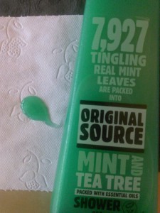 Original Source Mint& tea Tree farbe