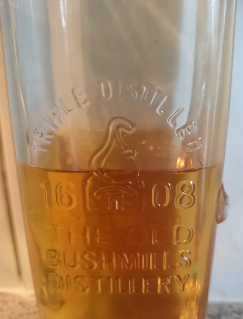 Bushmills Irish Honey Whiskey Likör Relief